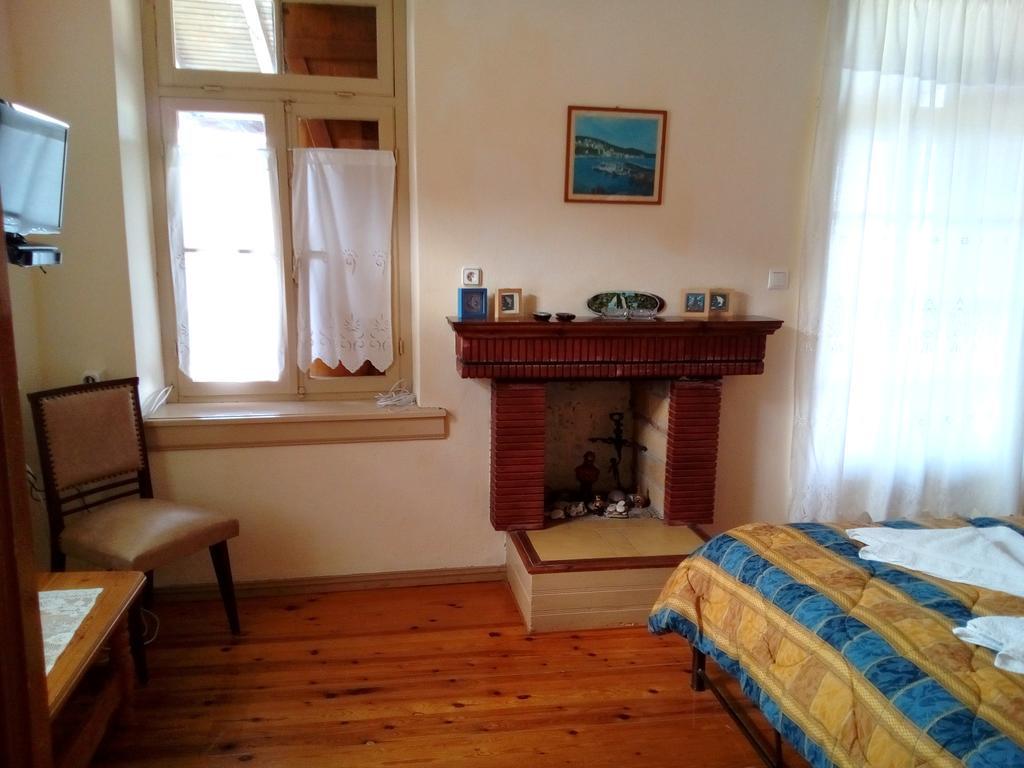 Tsorni Hill Cottage Lefokastro Esterno foto
