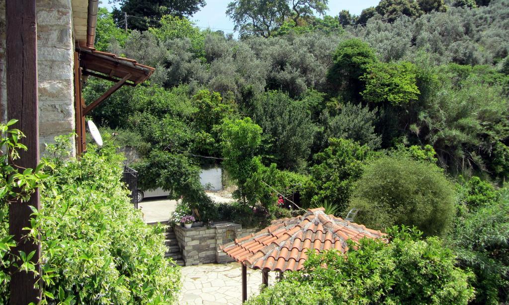 Tsorni Hill Cottage Lefokastro Esterno foto