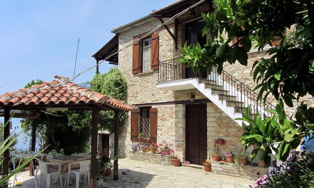 Tsorni Hill Cottage Lefokastro Esterno foto