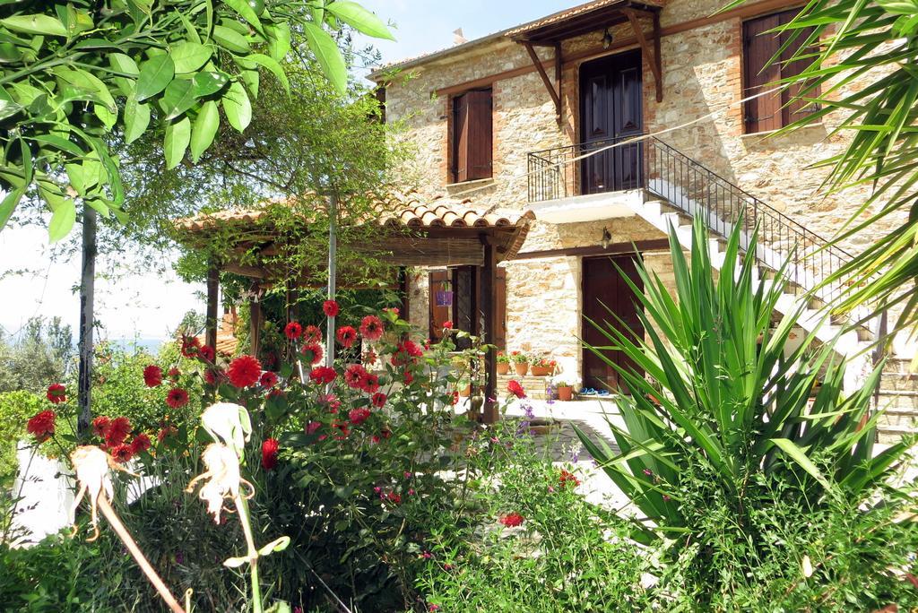 Tsorni Hill Cottage Lefokastro Esterno foto